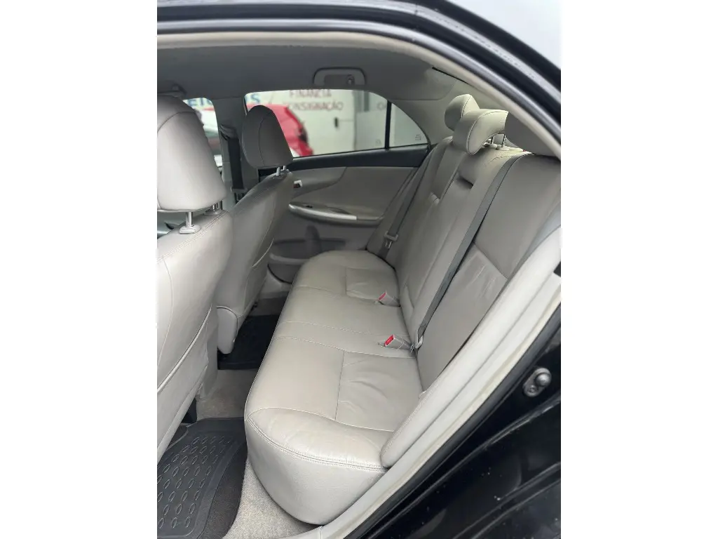 TOYOTA Corolla - Foto