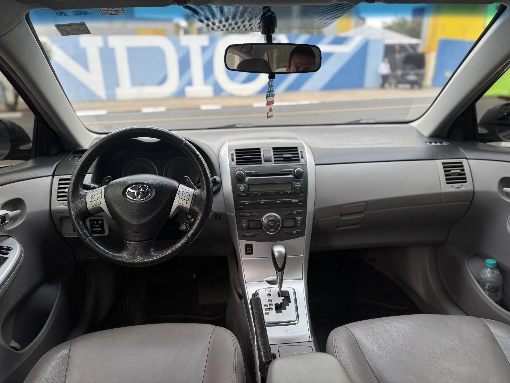 TOYOTA Corolla - Foto