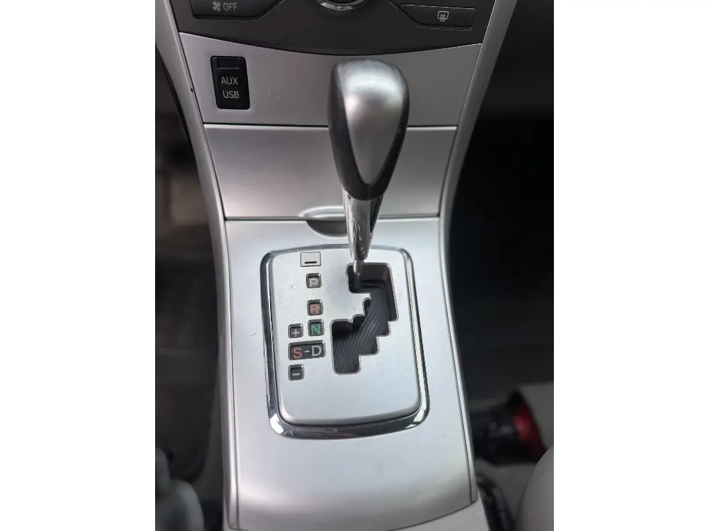 TOYOTA Corolla - Foto