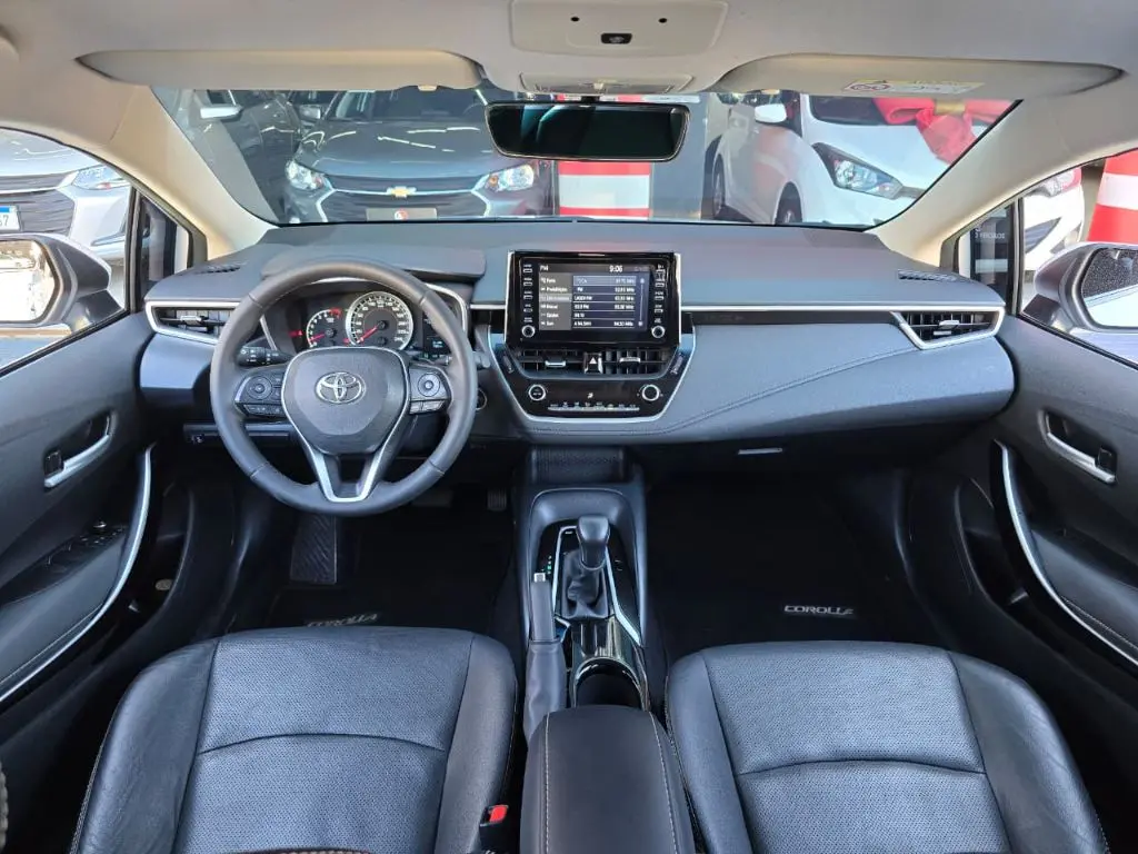 TOYOTA Corolla - Foto