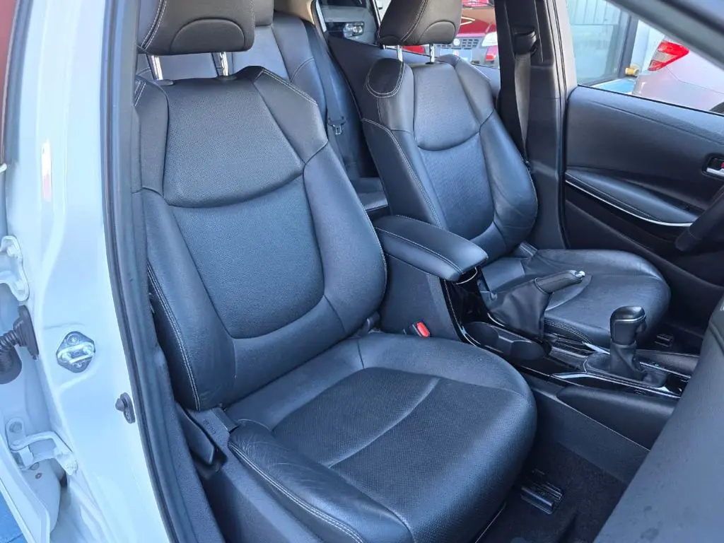 TOYOTA Corolla - Foto