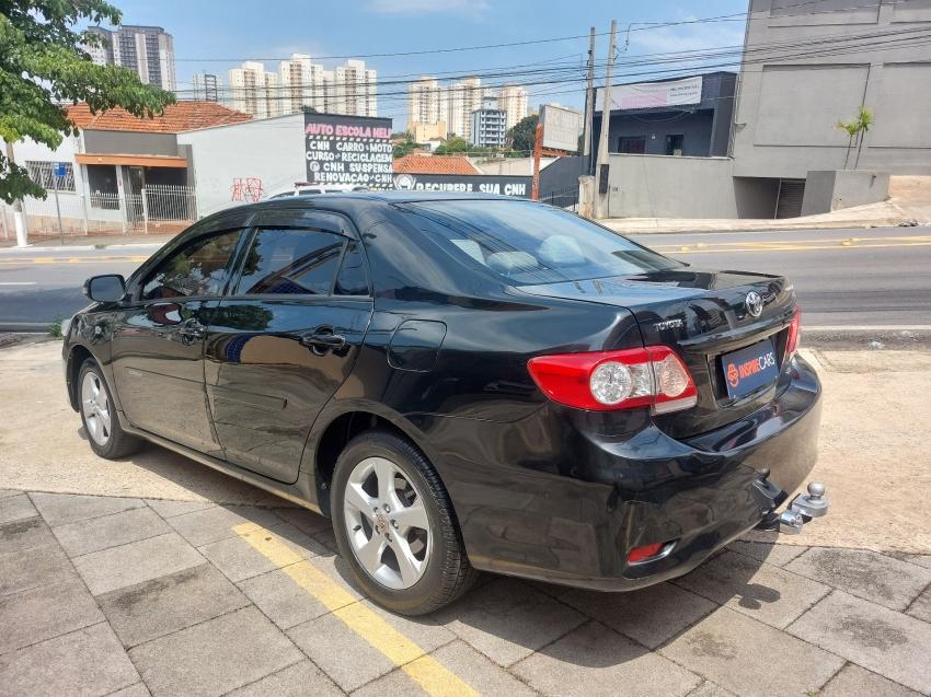 TOYOTA Corolla - Foto