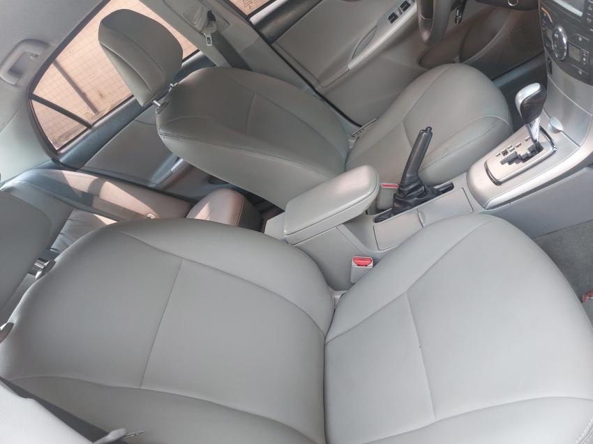 TOYOTA Corolla - Foto