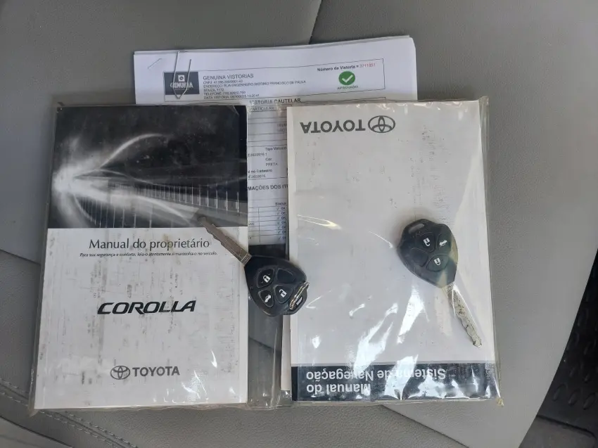 TOYOTA Corolla - Foto