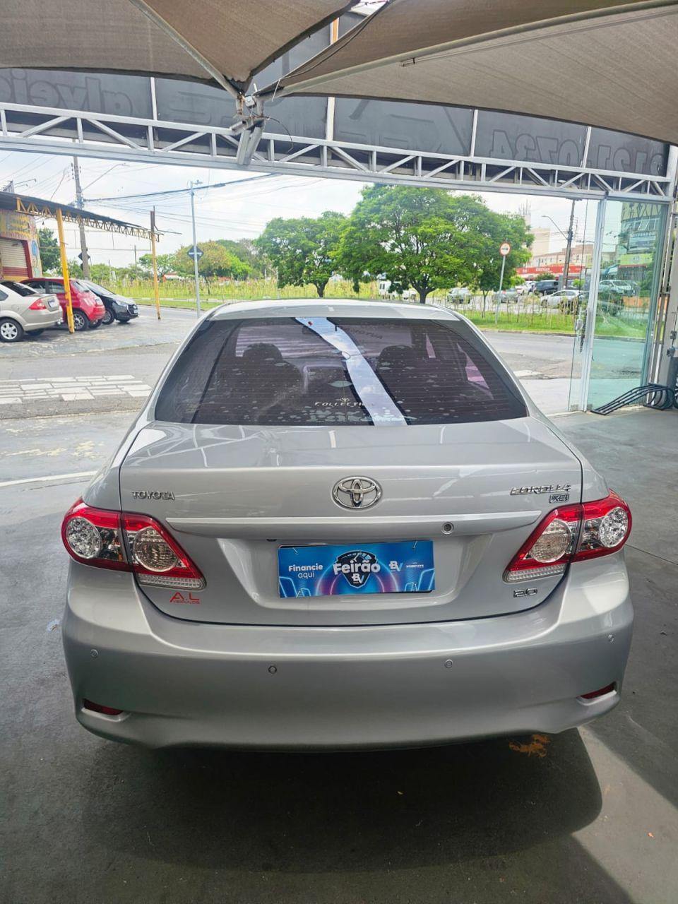 TOYOTA Corolla - Foto