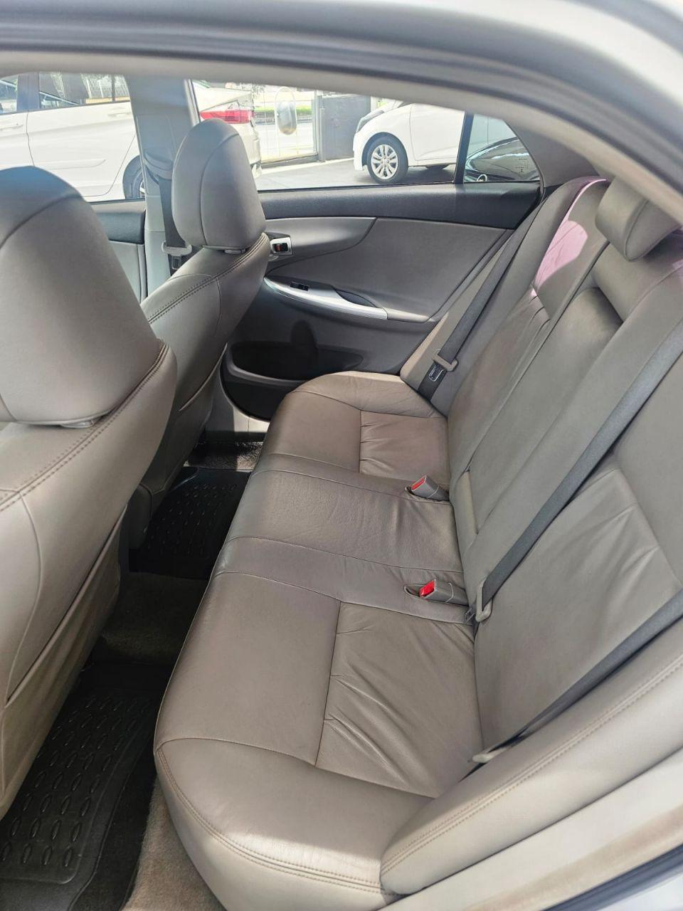 TOYOTA Corolla - Foto