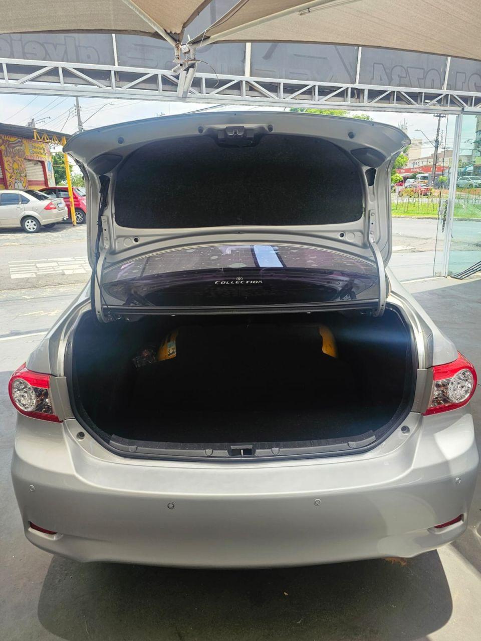 TOYOTA Corolla - Foto