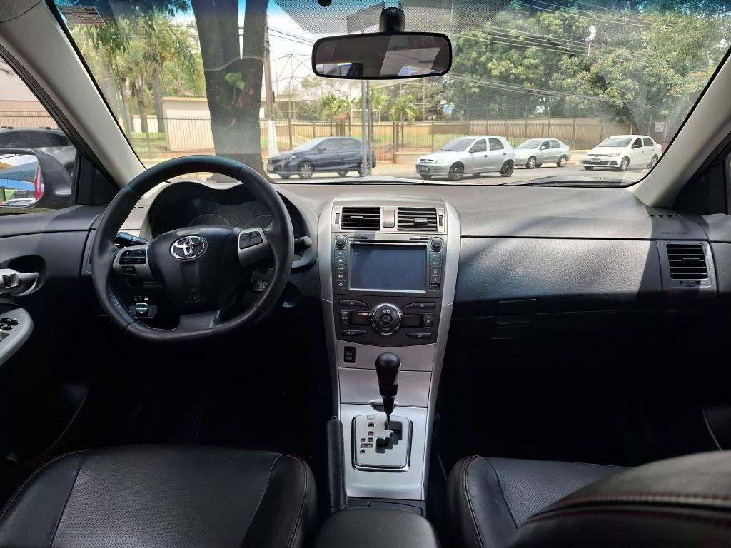 TOYOTA Corolla - Foto