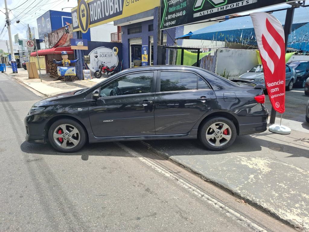 TOYOTA Corolla - Foto