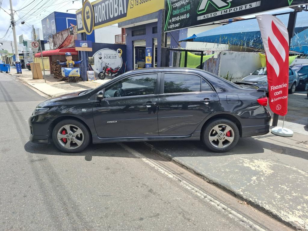 TOYOTA Corolla - Foto