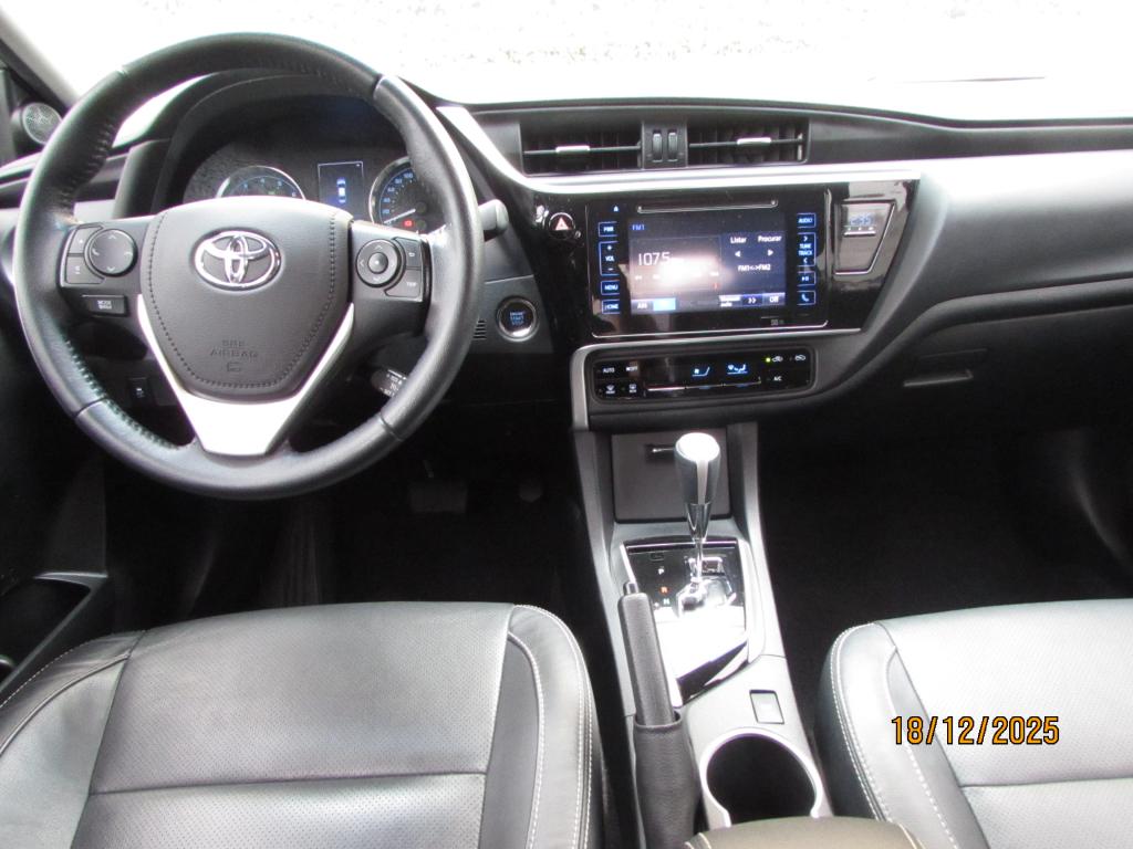 TOYOTA Corolla - Foto