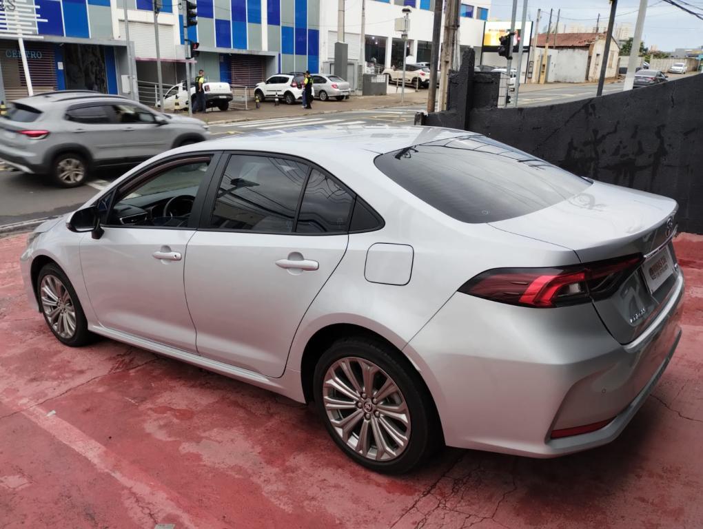 TOYOTA Corolla - Foto