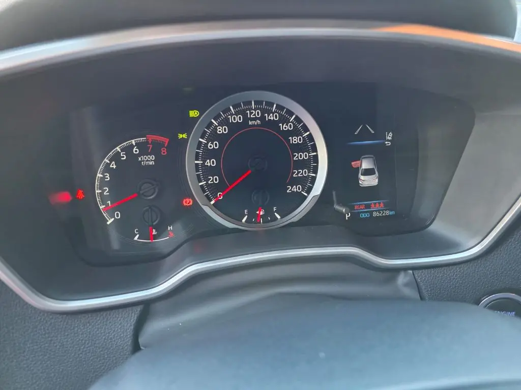 TOYOTA Corolla - Foto