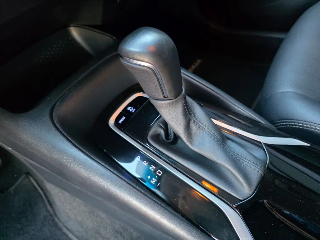 TOYOTA Corolla - Foto