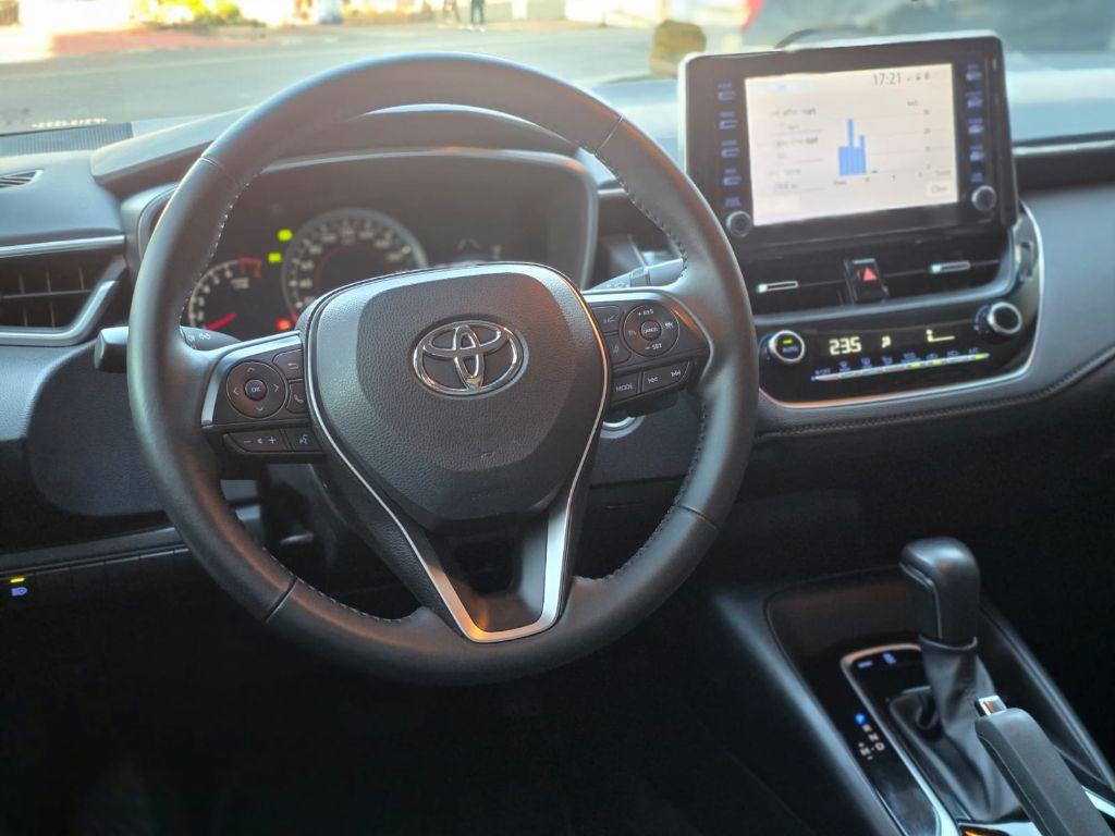 TOYOTA Corolla - Foto