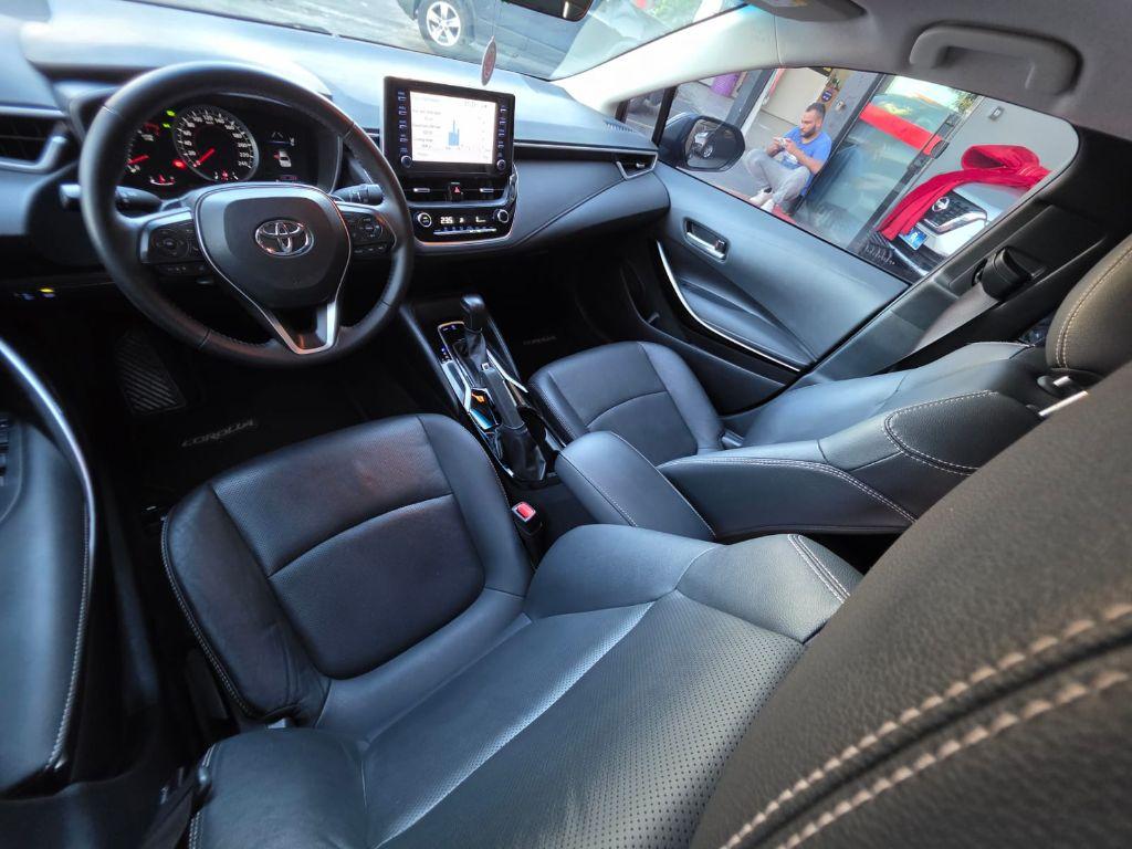 TOYOTA Corolla - Foto