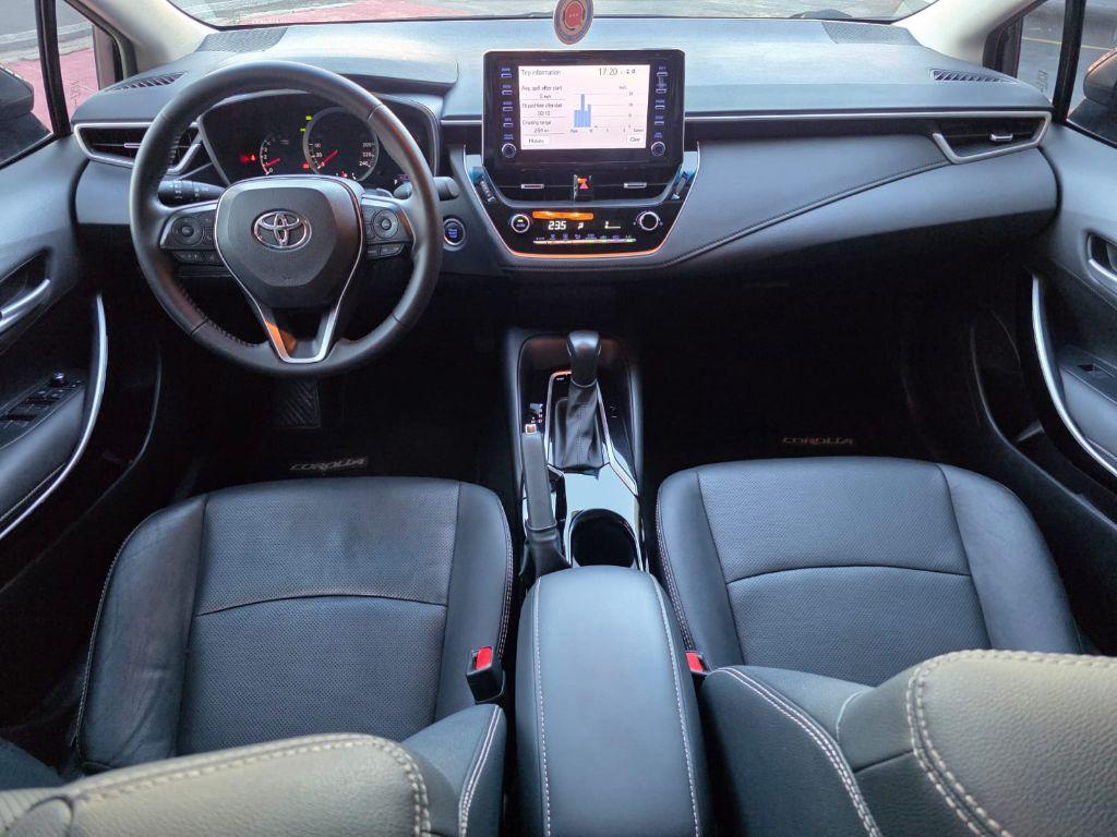 TOYOTA Corolla - Foto