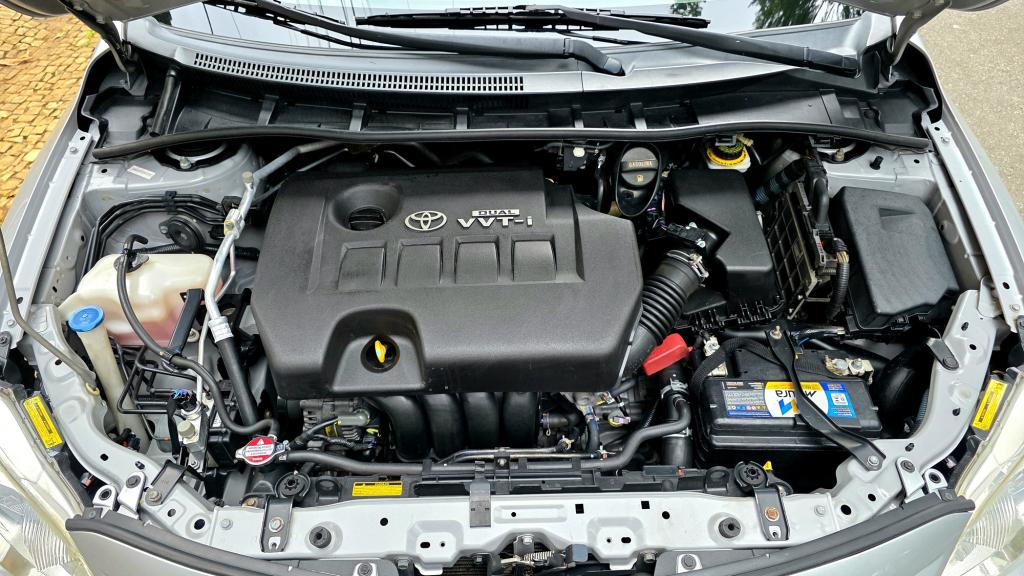 TOYOTA Corolla - Foto