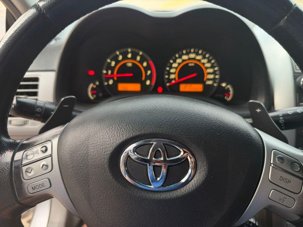 TOYOTA Corolla - Foto