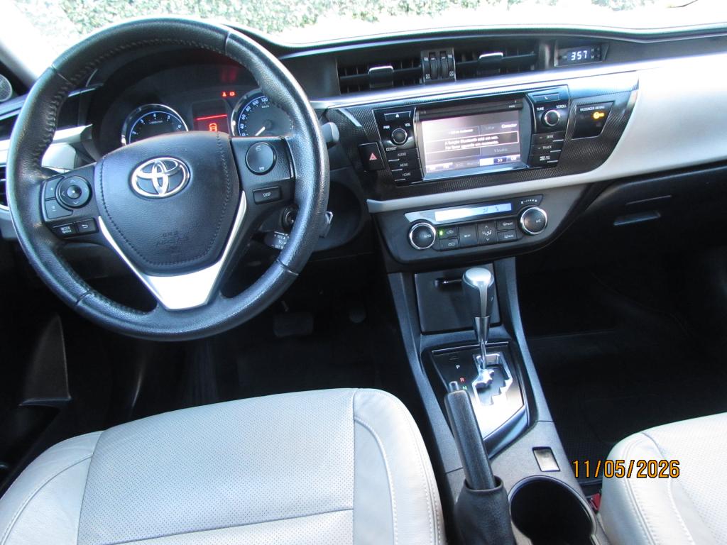 TOYOTA Corolla - Foto