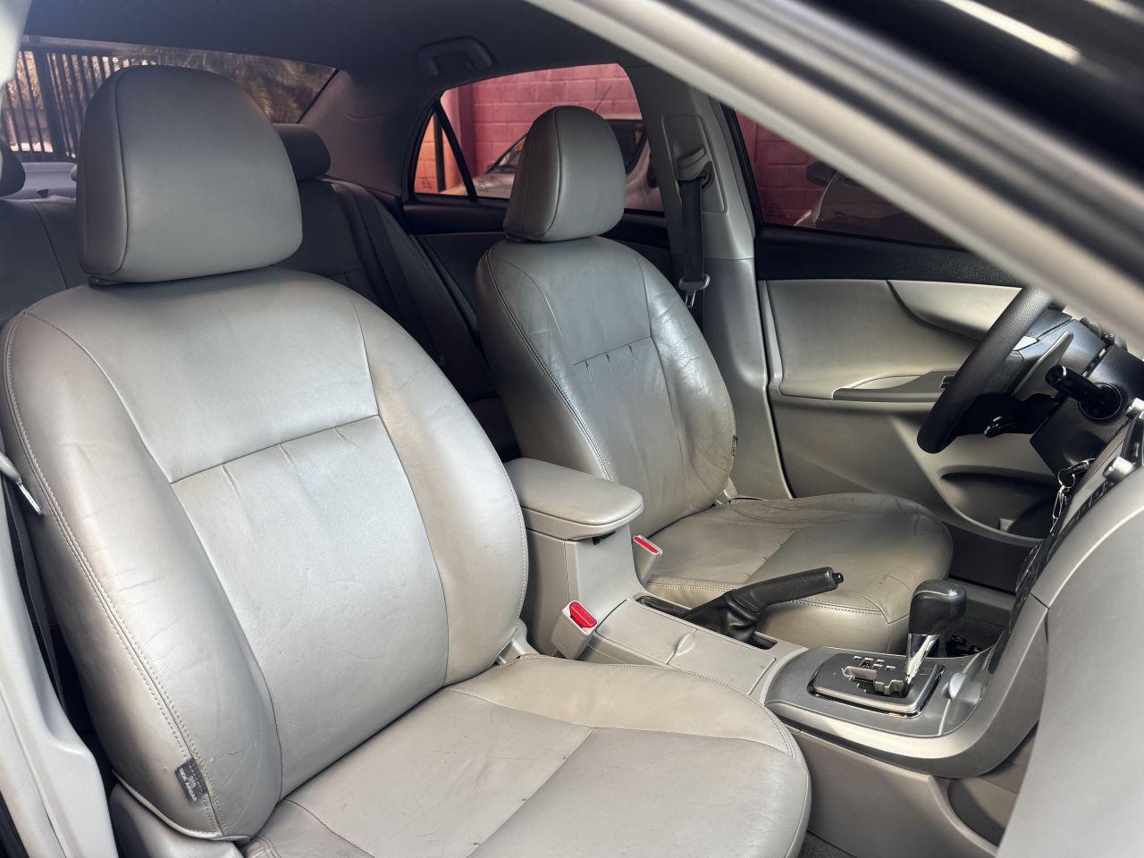 TOYOTA Corolla - Foto