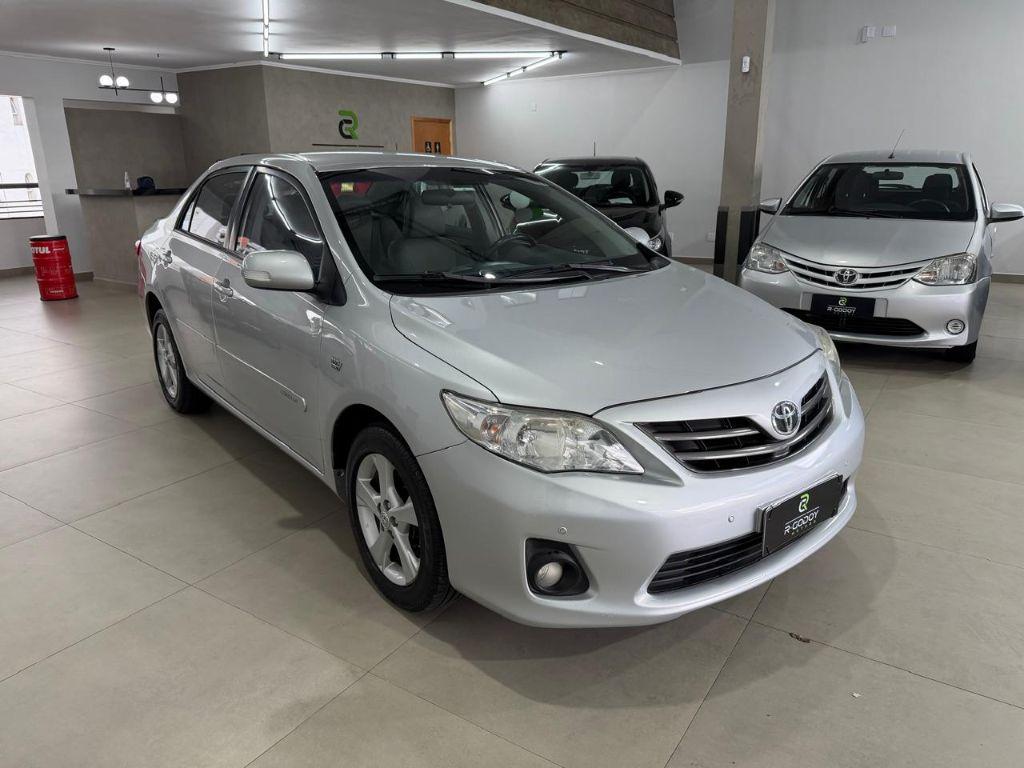 TOYOTA Corolla - Foto