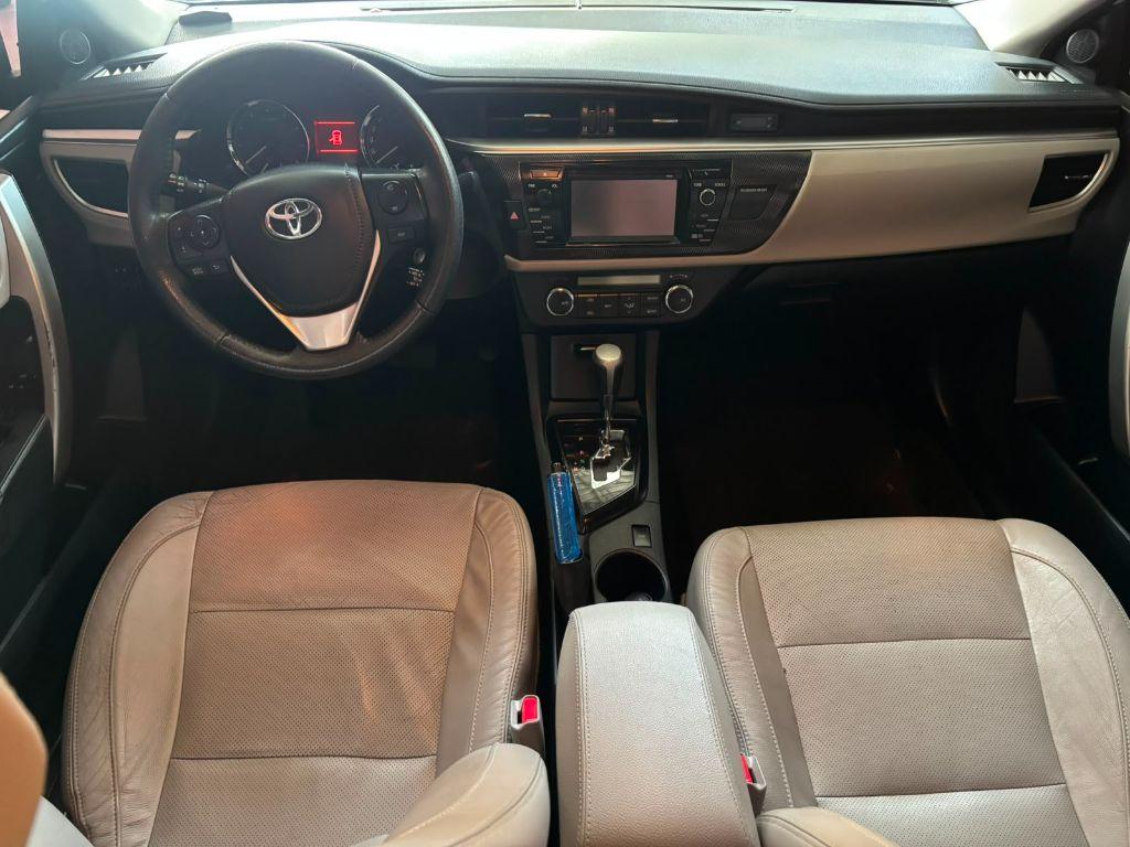 TOYOTA Corolla - Foto