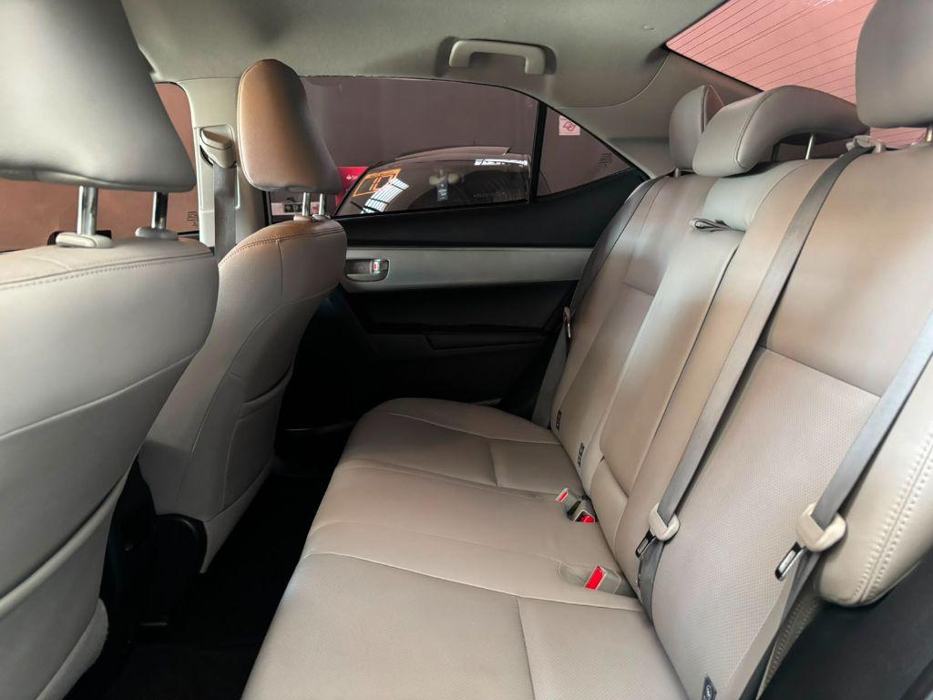 TOYOTA Corolla - Foto