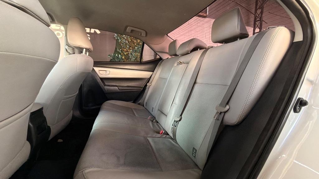 TOYOTA Corolla - Foto