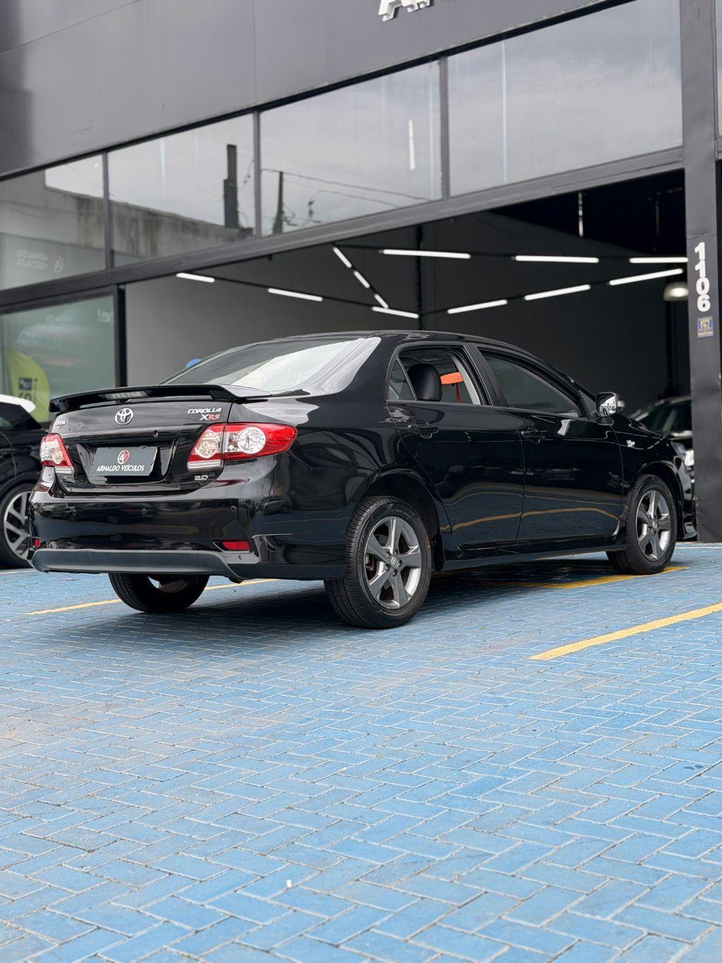 TOYOTA Corolla - Foto