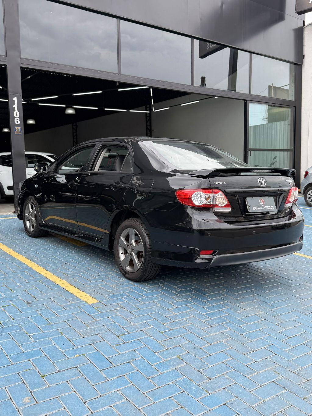 TOYOTA Corolla - Foto