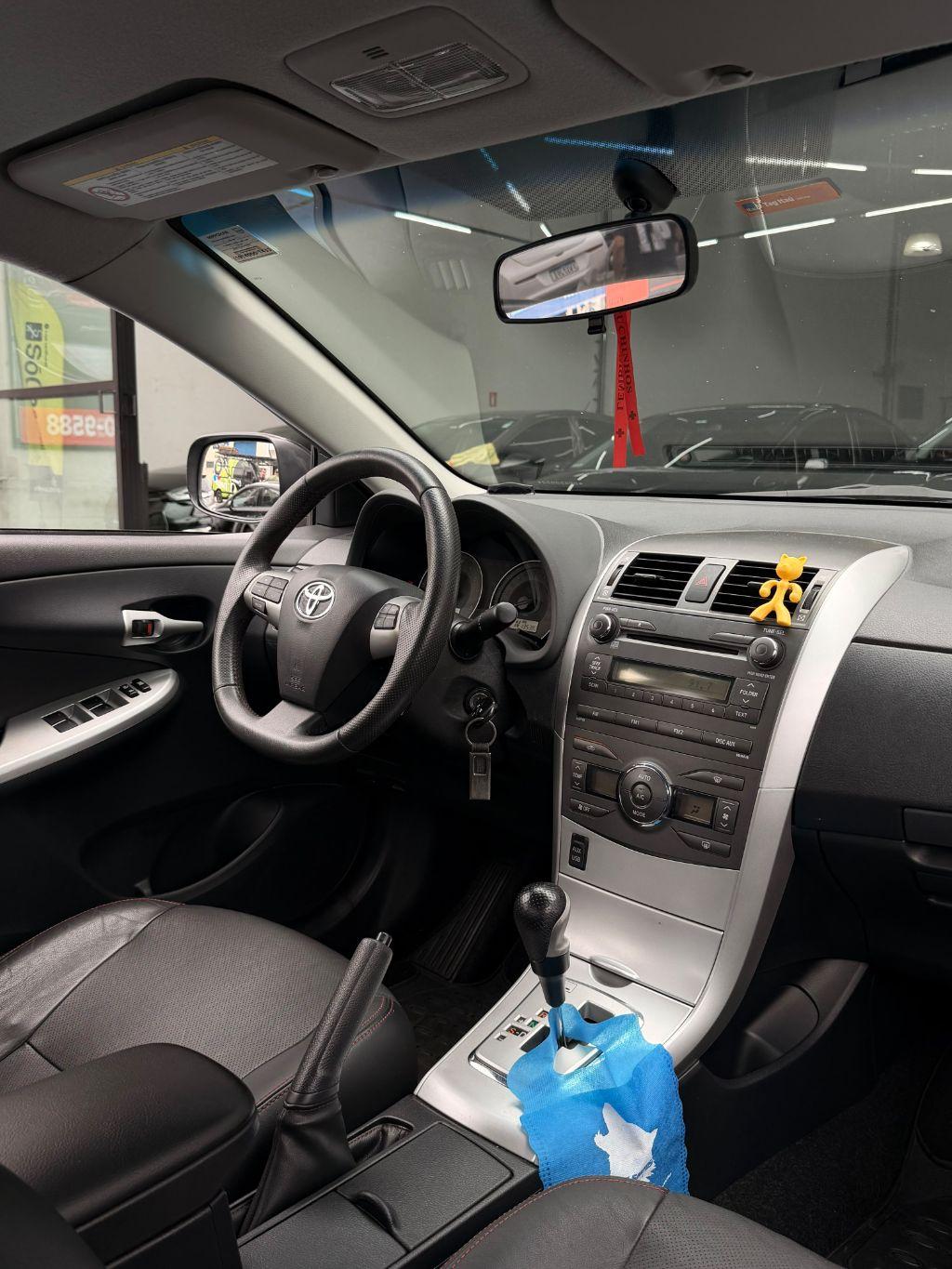 TOYOTA Corolla - Foto