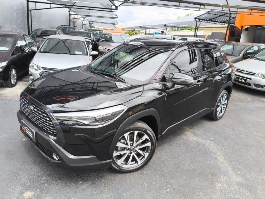 TOYOTA Corolla Cross - Foto