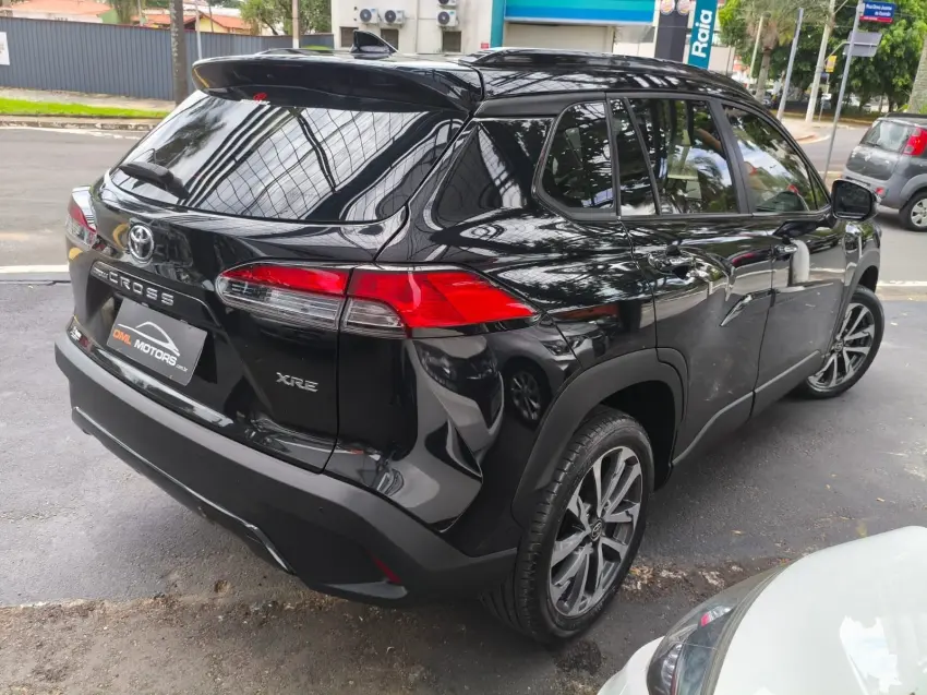 TOYOTA Corolla Cross - Foto
