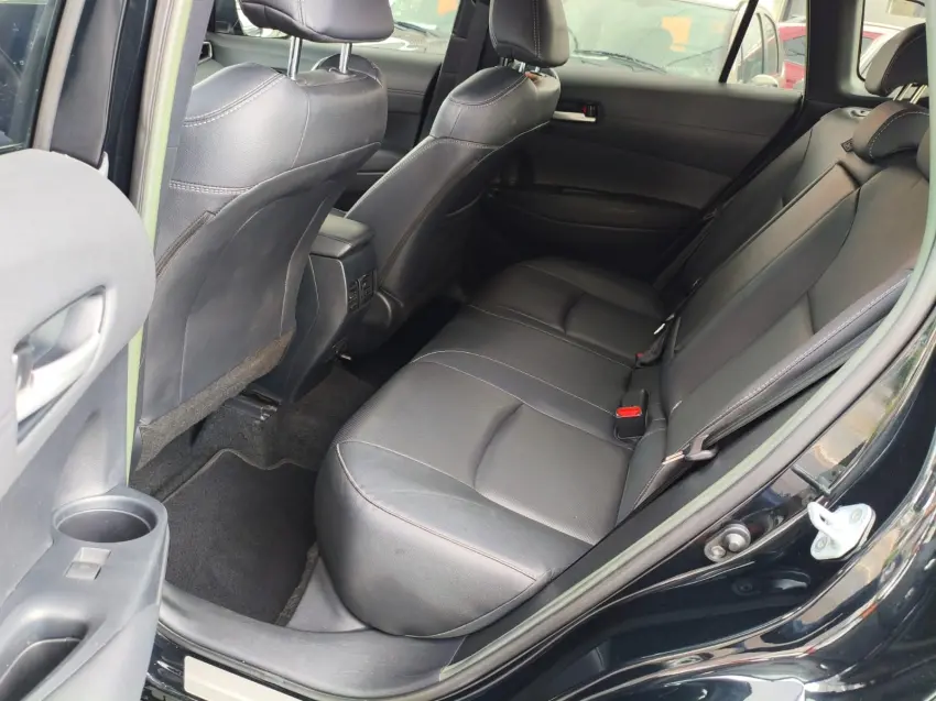 TOYOTA Corolla Cross - Foto