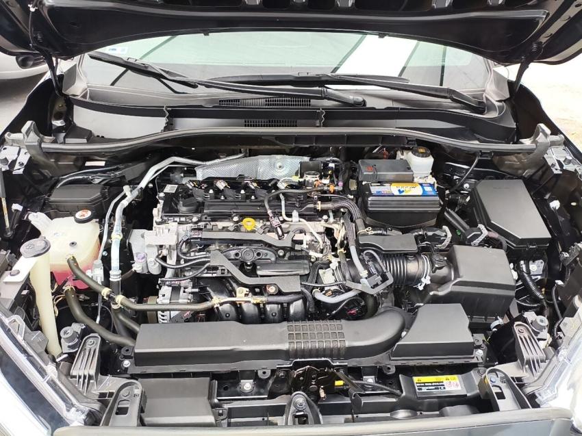 TOYOTA Corolla Cross - Foto