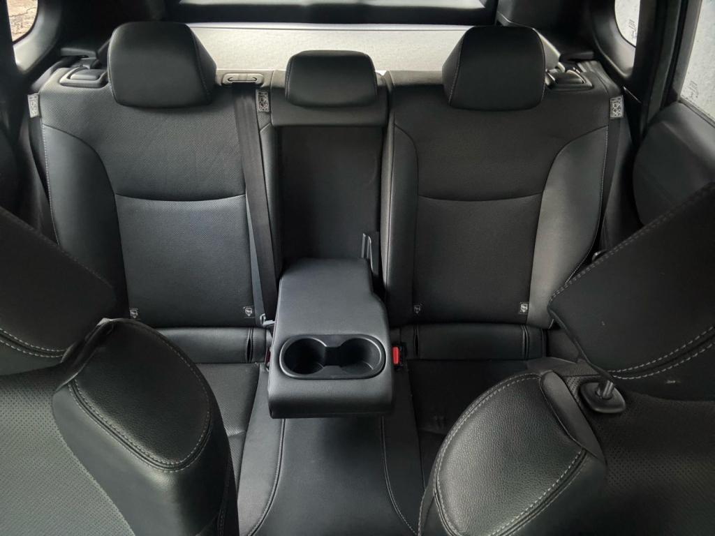 TOYOTA Corolla Cross - Foto