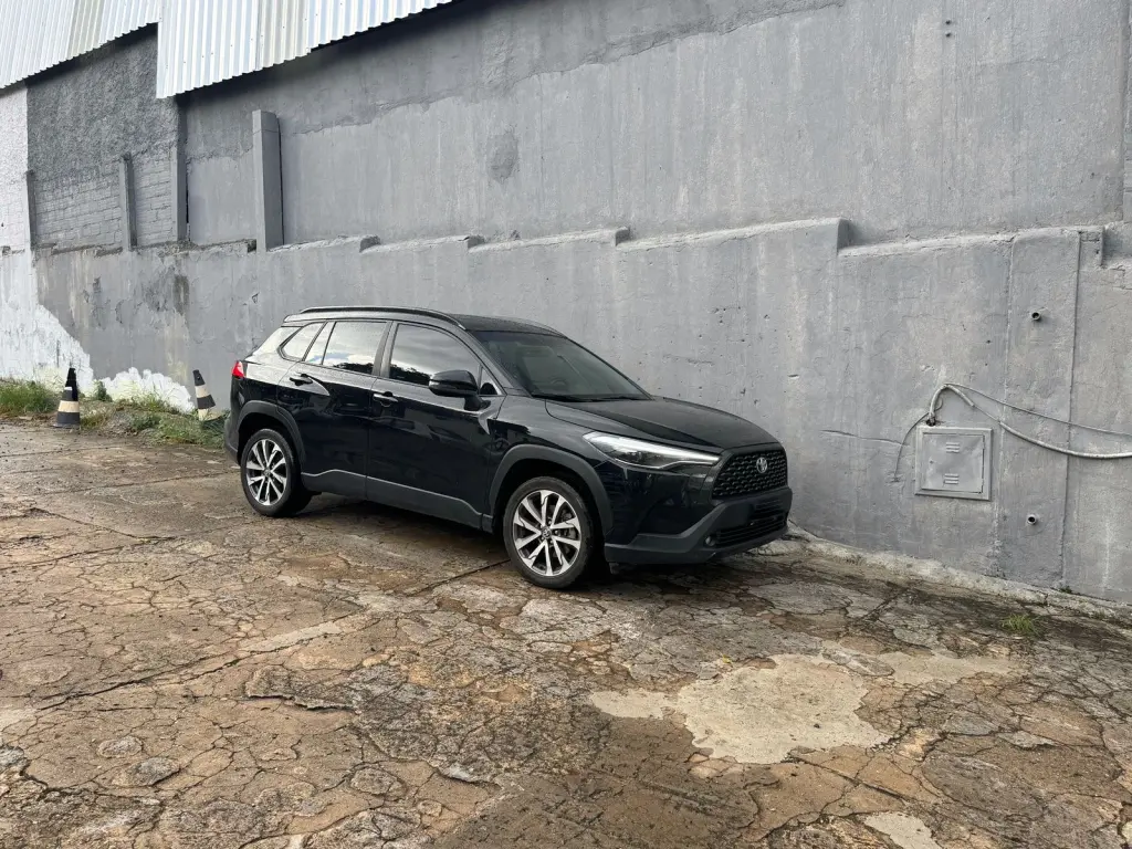 TOYOTA Corolla Cross - Foto