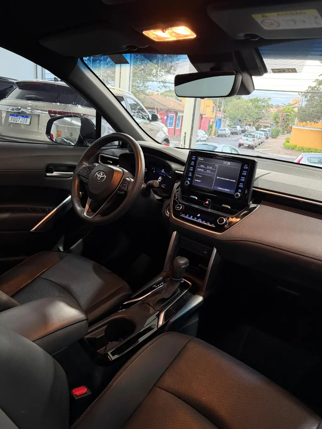 TOYOTA Corolla Cross - Foto
