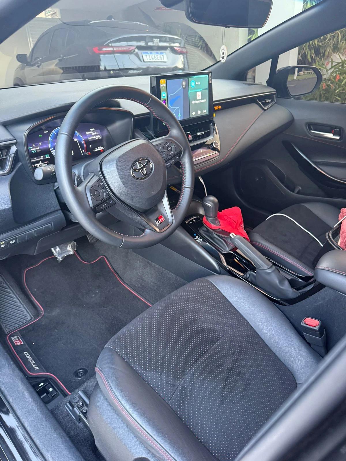 TOYOTA Corolla Hatch - Foto