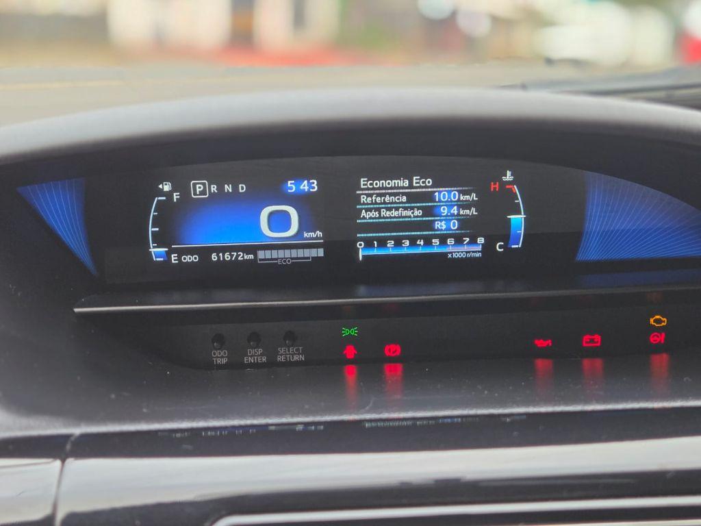 TOYOTA Etios Hatch - Foto