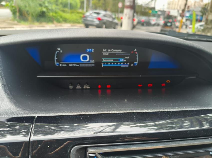 TOYOTA Etios Hatch - Foto