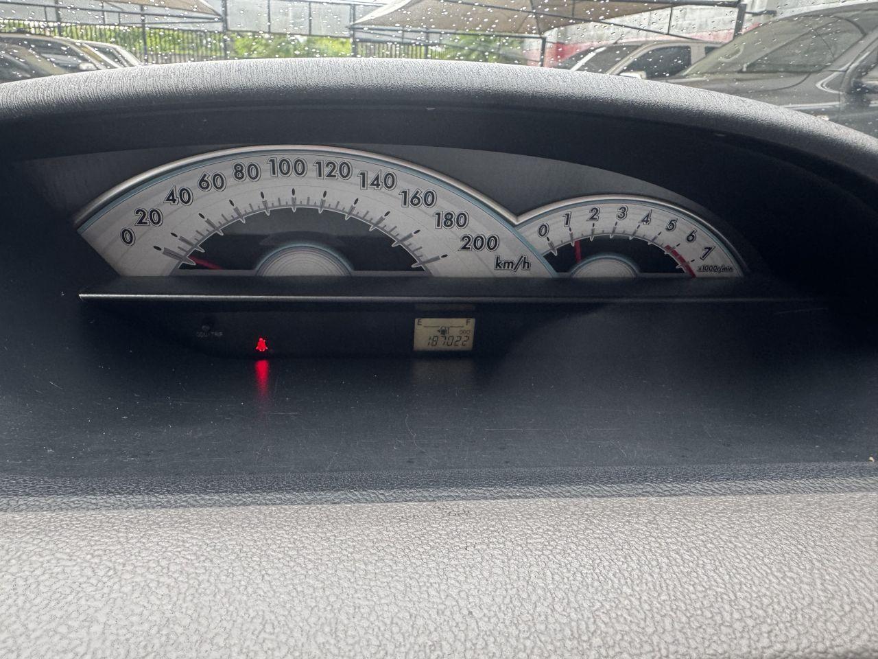 TOYOTA Etios Sedan - Foto