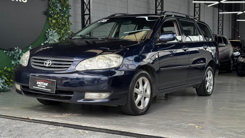 TOYOTA Fielder - Foto