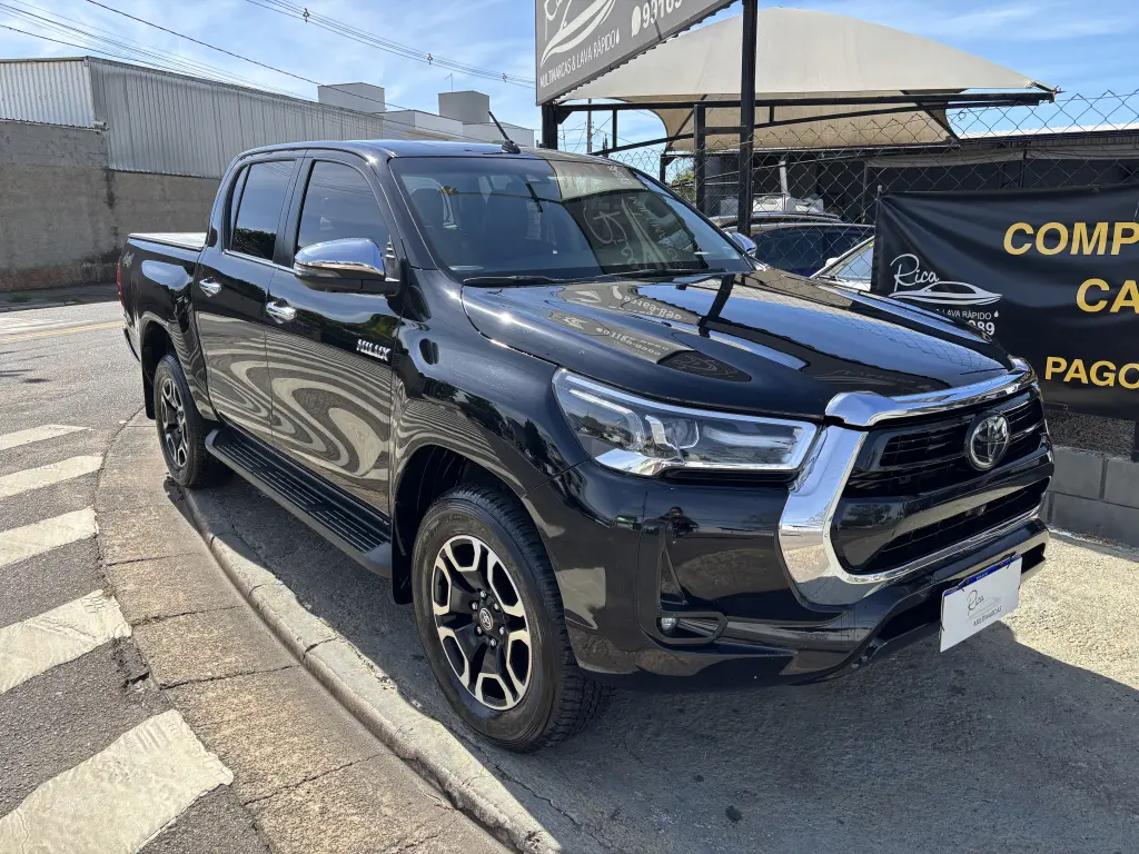 TOYOTA Hilux Caminhonete - Foto