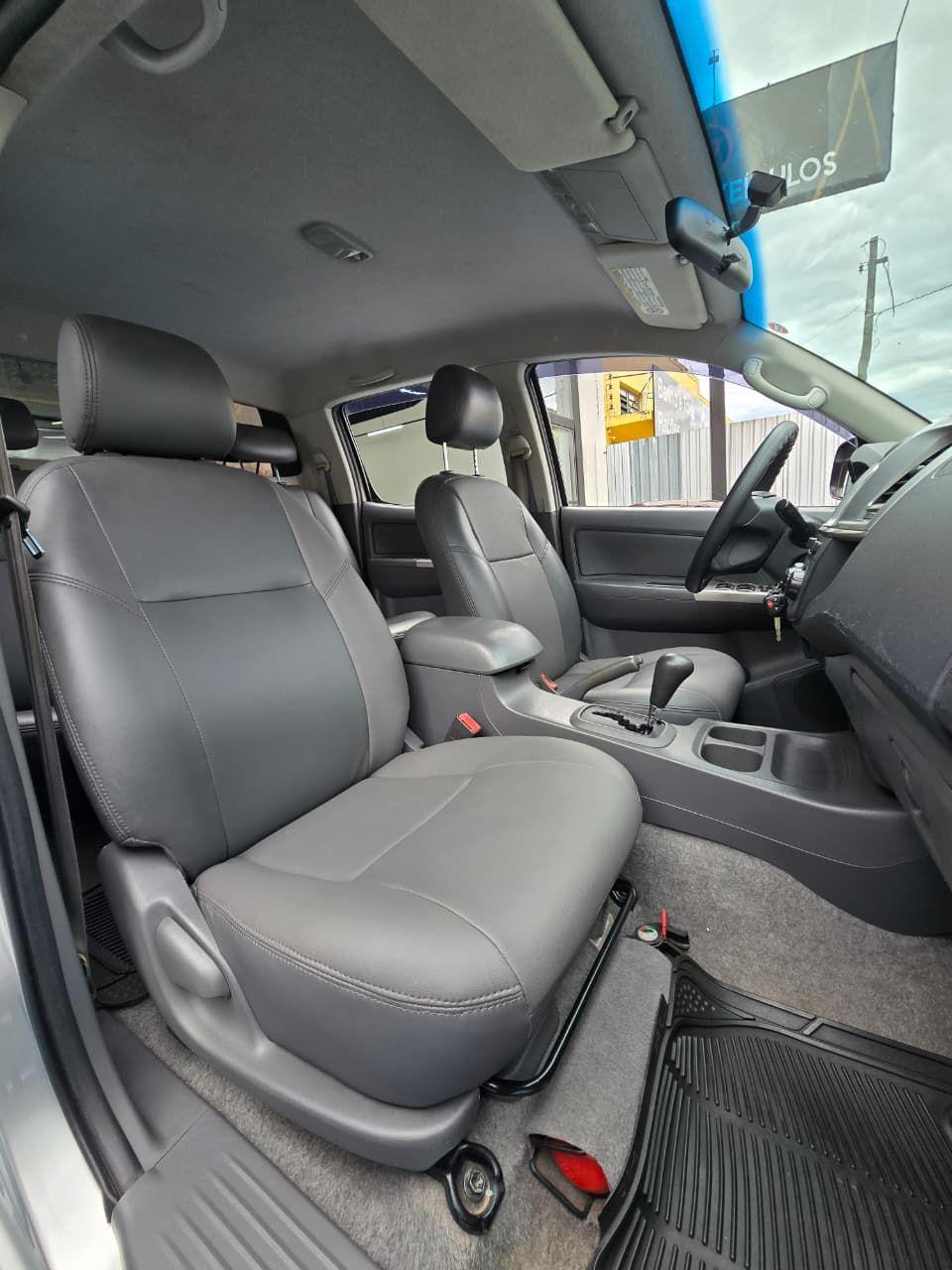 TOYOTA Hilux Caminhonete - Foto