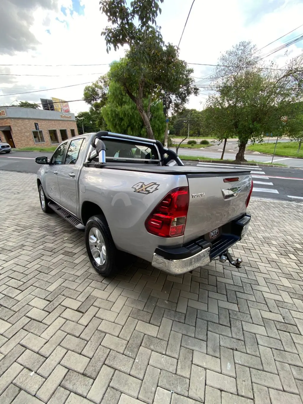 TOYOTA Hilux Caminhonete - Foto