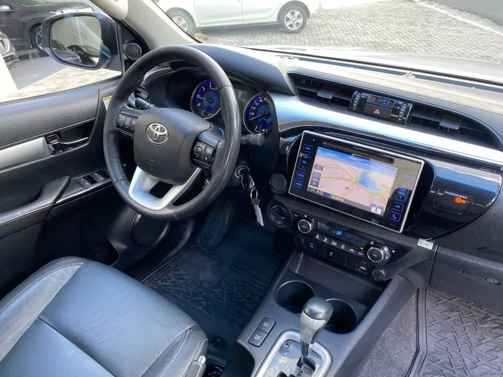 TOYOTA Hilux Caminhonete - Foto