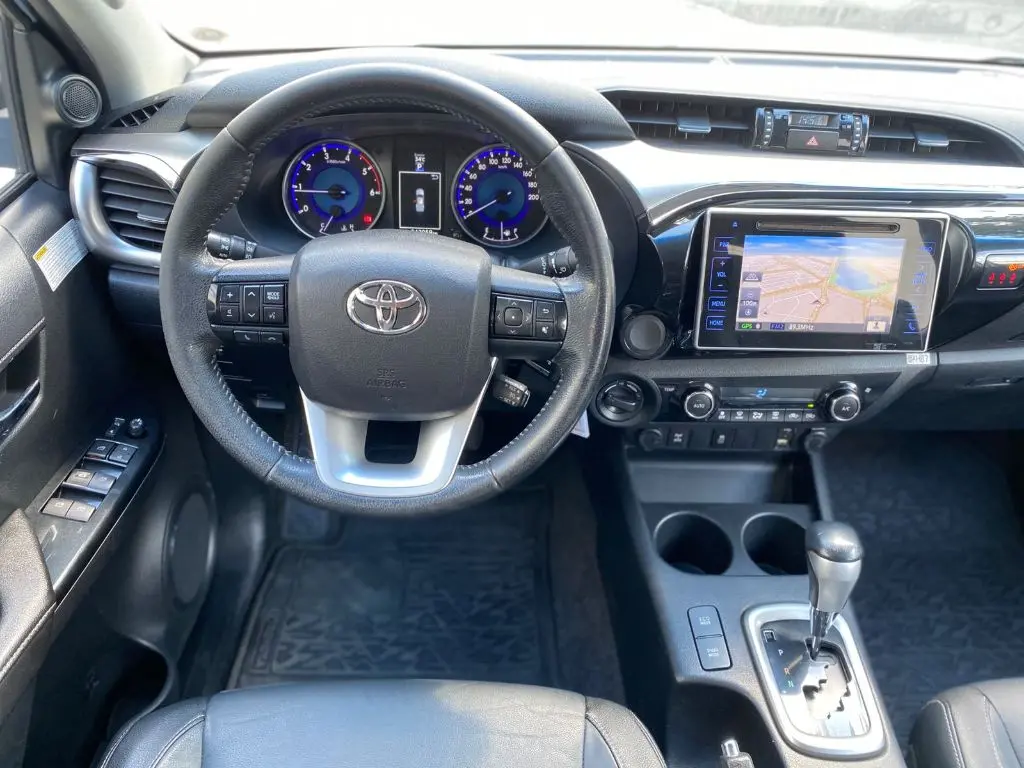 TOYOTA Hilux Caminhonete - Foto