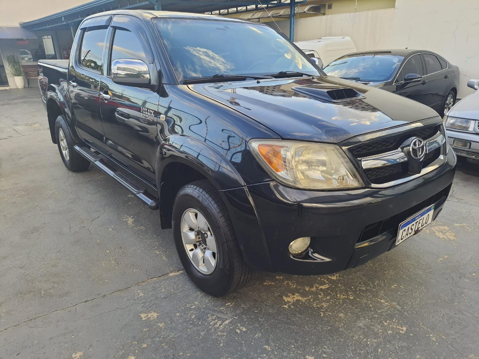 TOYOTA Hilux Caminhonete - Foto